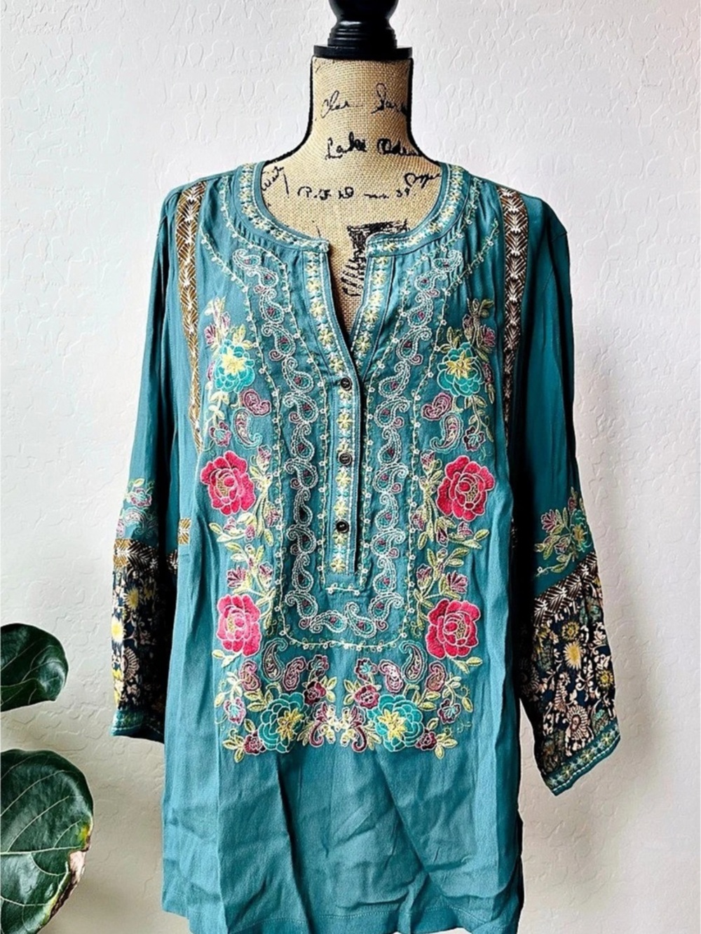 John Mark Flower Power Floral Embroidered Tunic in Blue & Yellow Size 2X NWT